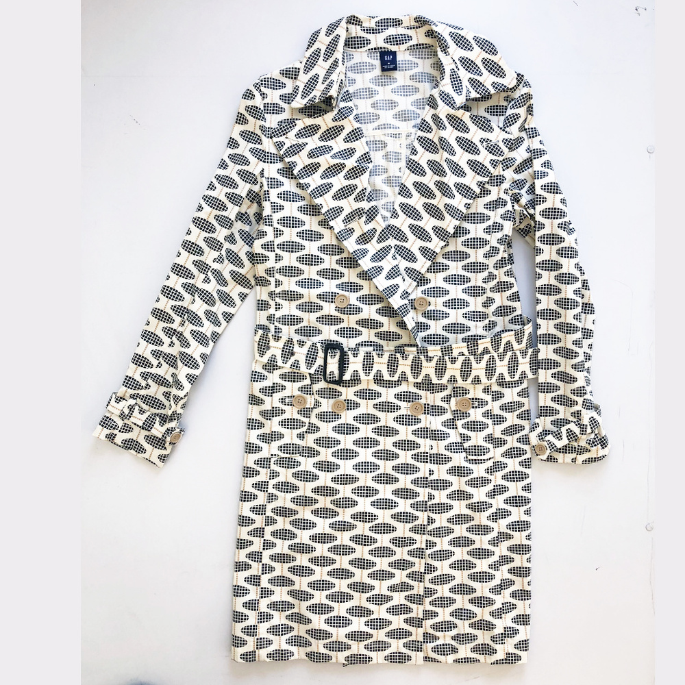 Gap Mod Trench - NWOT